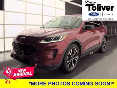Used 2022 Ford Escape SE w/ SE Sport Appearance Package