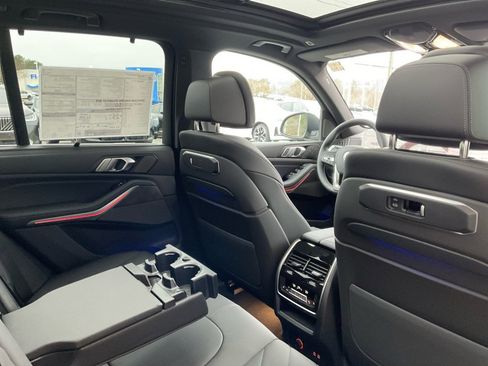 Certified 2025 BMW X5 xDrive40i w/ Executive Package image 29