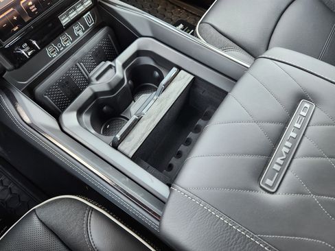 New 2026 RAM 2500 Limited image 17