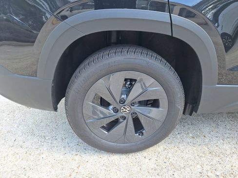 New 2026 Volkswagen Taos S image 25