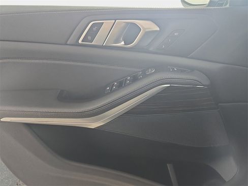 Used 2020 BMW X5 xDrive40i w/ Convenience Package image 31