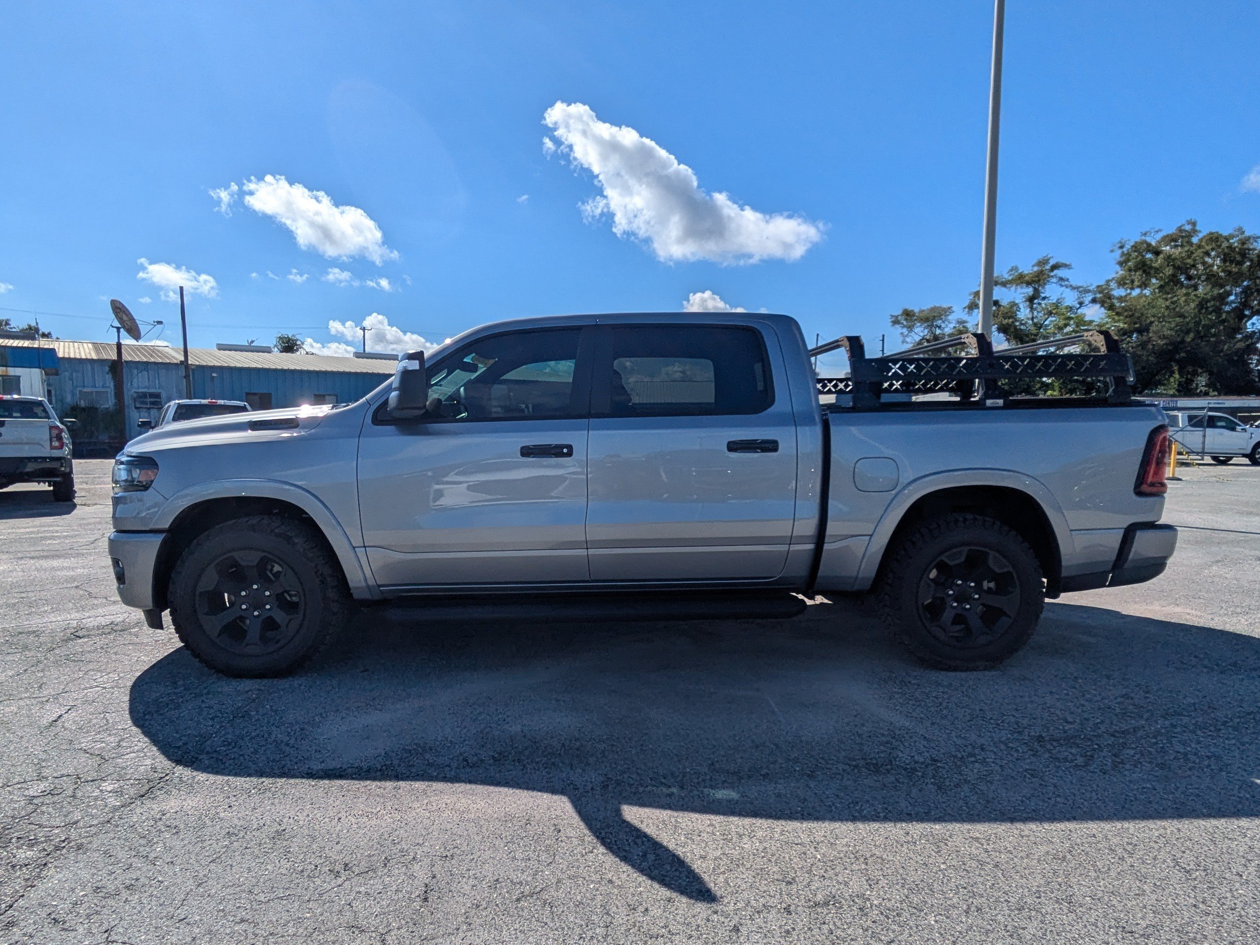 Used 2026 RAM 1500 Big Horn AWD/4WD image 7
