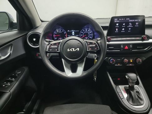 Used 2023 Kia Forte LXS image 16