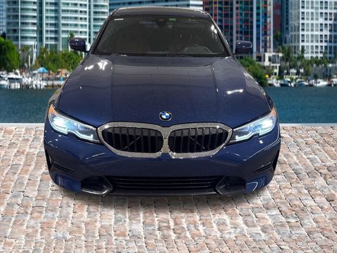 Used 2022 BMW 330i Sedan w/ Convenience Package RWD image 10