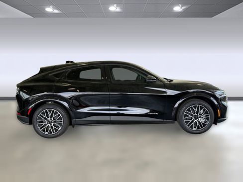 New 2026 Ford Mustang Mach-E Premium AWD/4WD image 8