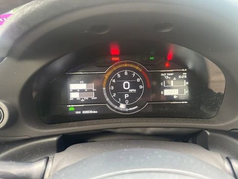 Used 2022 Toyota GR86 Premium RWD image 10