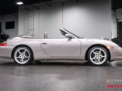 Used 2003 Porsche 911 Carrera RWD image 6