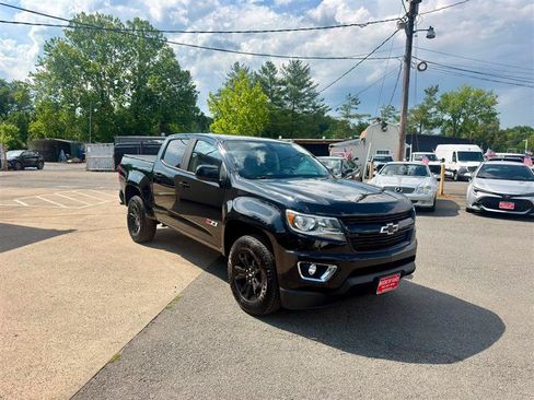 Used 2018 Chevrolet Colorado Z71 w/ Z71 Midnight Edition AWD/4WD image 7