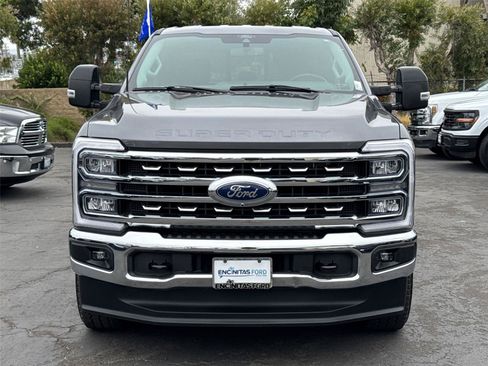 Certified 2024 Ford F350 Lariat AWD/4WD image 5