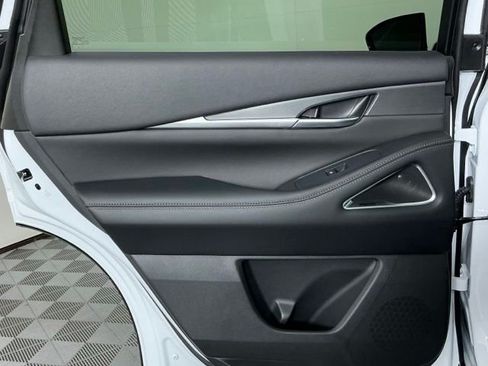 New 2027 INFINITI QX60 Luxe w/ Cargo Package FWD image 15
