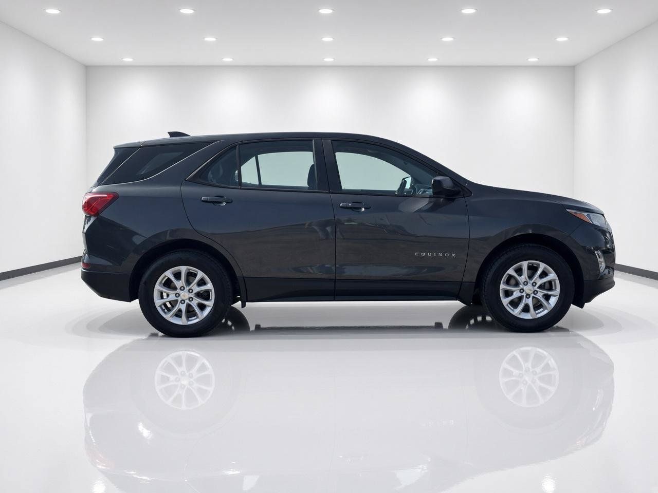 Used 2020 Chevrolet Equinox LS AWD/4WD image 7