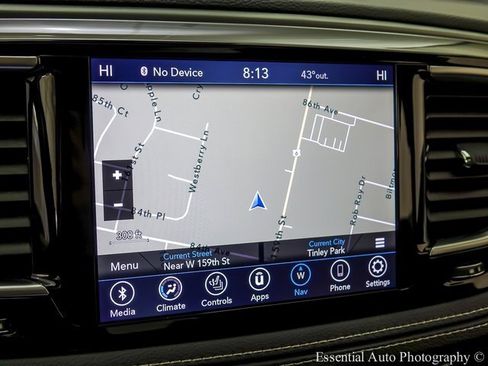 Used 2020 Chrysler Pacifica Limited w/ Advanced Safetytec Group image 16