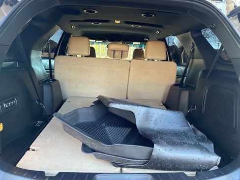 Used 2017 Ford Explorer Limited w/ Equipment Group 301A image 18