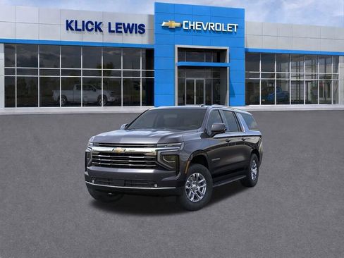 New 2026 Chevrolet Suburban LT AWD/4WD image 8