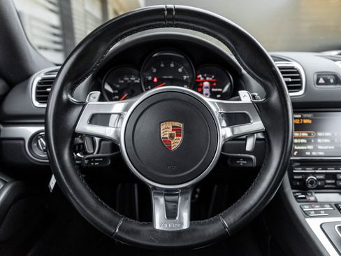 Used 2016 Porsche Cayman RWD image 4