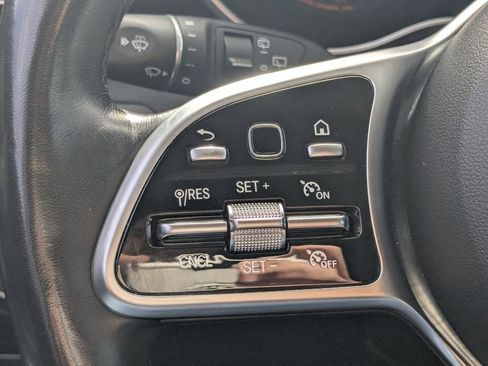 Certified 2021 Mercedes-Benz GLC 300 4MATIC image 22