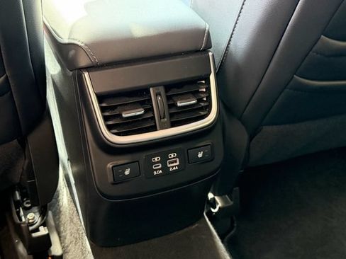 Certified 2024 Subaru Outback Touring XT AWD/4WD image 16