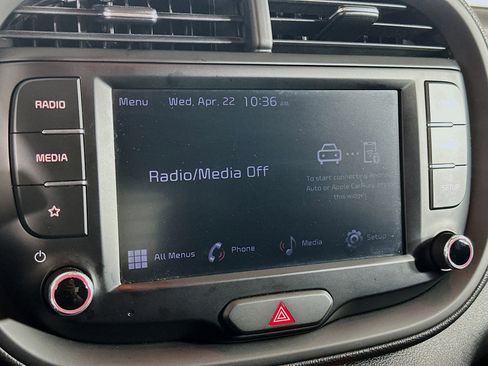 Used 2022 Kia Soul LX w/ Technology Package FWD image 21