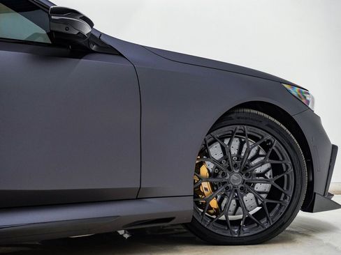 Used 2026 BMW M5 w/ Executive Package image 16