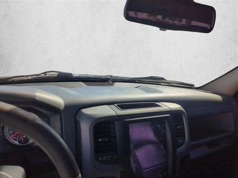 Used 2015 RAM 1500 Express image 22