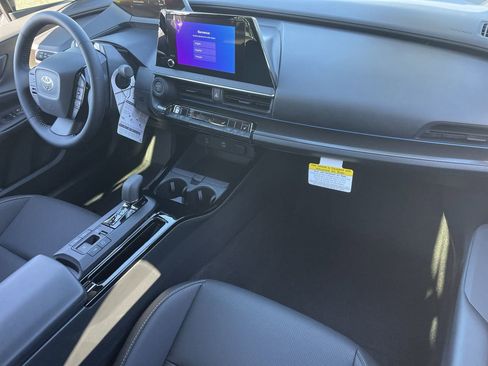 New 2026 Toyota Prius Plug-In Hybrid image 24