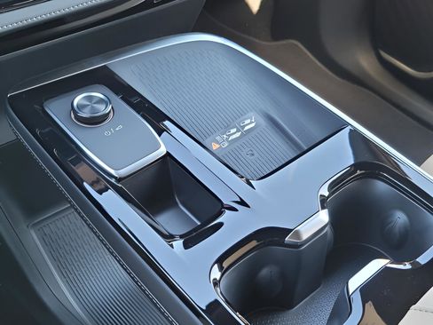 New 2026 Buick Enclave Preferred w/ Power Package image 28