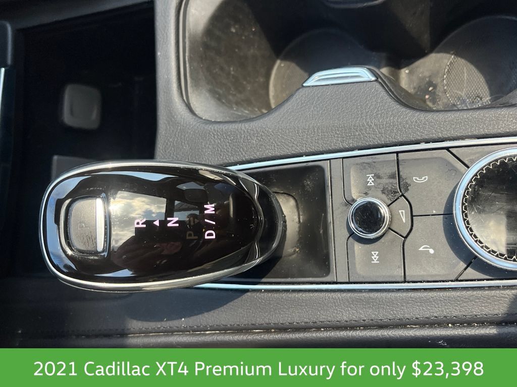 Used 2021 Cadillac XT4 Premium Luxury FWD image 28