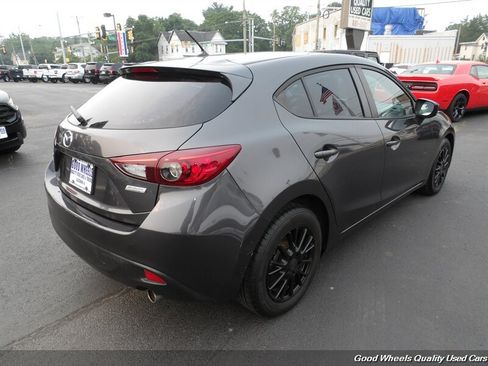 Used 2016 MAZDA MAZDA3 i Sport FWD image 5
