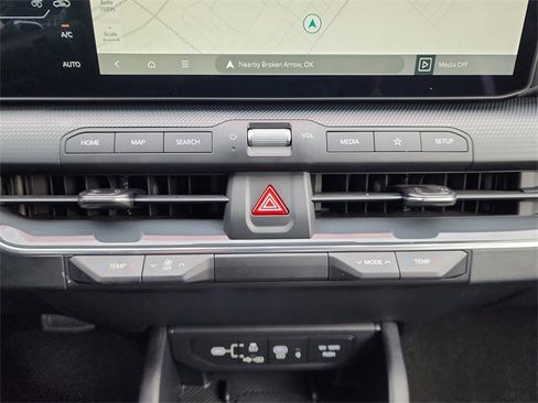 New 2025 Kia K4 GT-Line w/ GT-Line Premium Package image 21