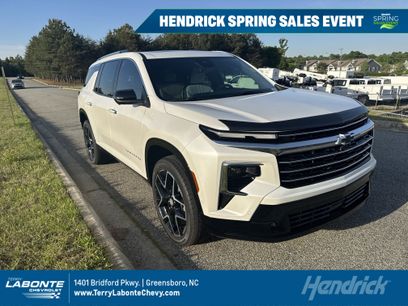 Certified 2025 Chevrolet Traverse High Country w/ LPO, Floor Liner Package