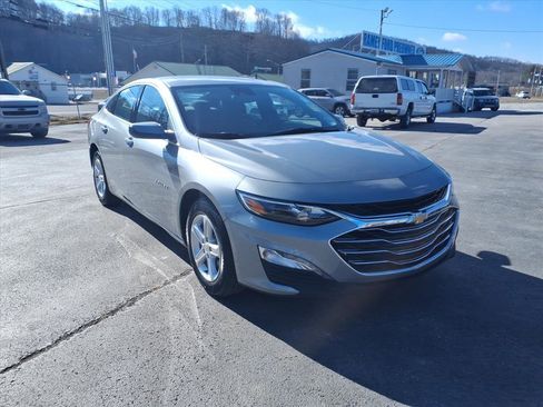 Used 2024 Chevrolet Malibu LT image 6