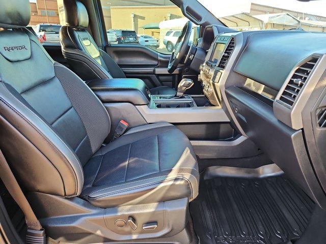 Used 2020 Ford F150 Raptor w/ Equipment Group 802A Luxury AWD/4WD image 22