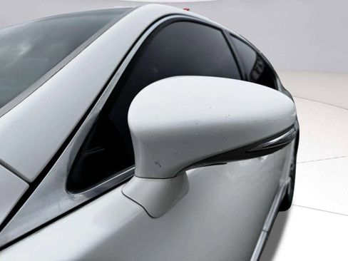 Used 2015 Lexus LS 460 image 13