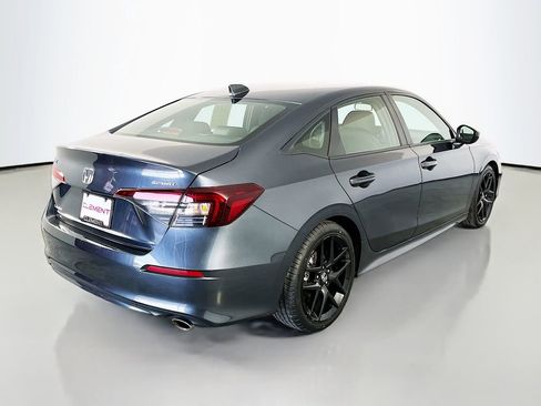 Used 2025 Honda Civic Sport image 7