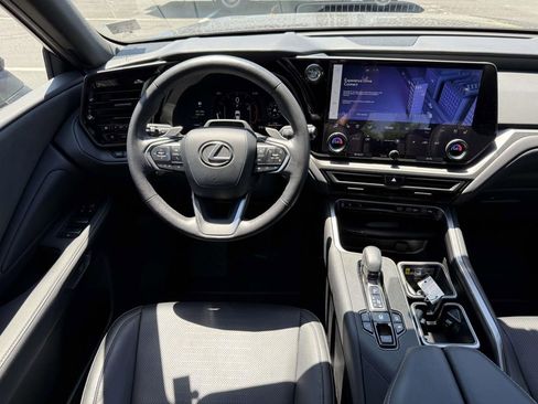 Used 2024 Lexus TX 350 AWD w/ Captains Chair Package image 8