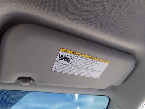 Used 2019 Toyota RAV4 LE image 44