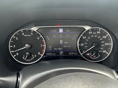 Used 2024 Nissan Altima 2.5 SL image 6