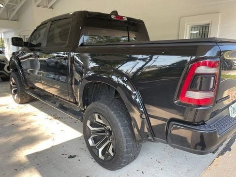 Used 2019 RAM 1500 Laramie AWD/4WD image 8