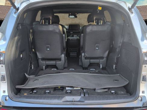 Used 2024 Toyota Sienna AWD image 5