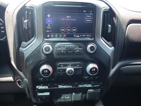 Used 2022 GMC Sierra 2500 Denali AWD/4WD image 11