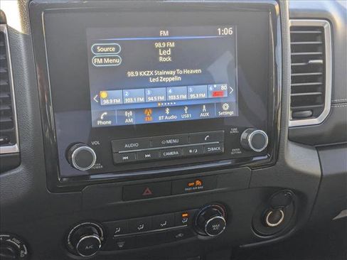 Used 2022 Nissan Frontier SV image 13