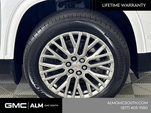 New 2026 GMC Acadia Denali w/ Super Cruise Package FWD image 14