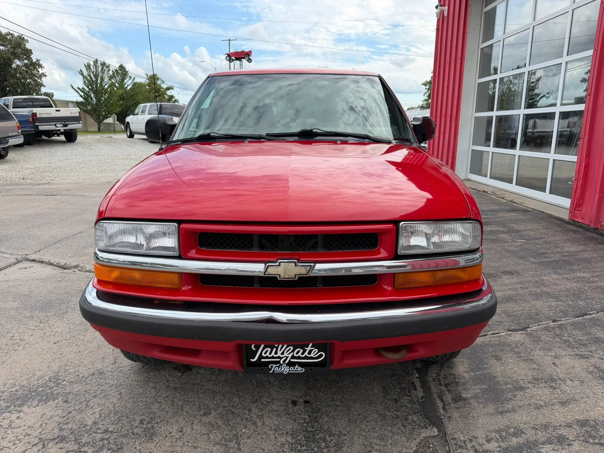 Used 2000 Chevrolet Blazer LS w/ LS Preferred Equipment Group AWD/4WD image 3