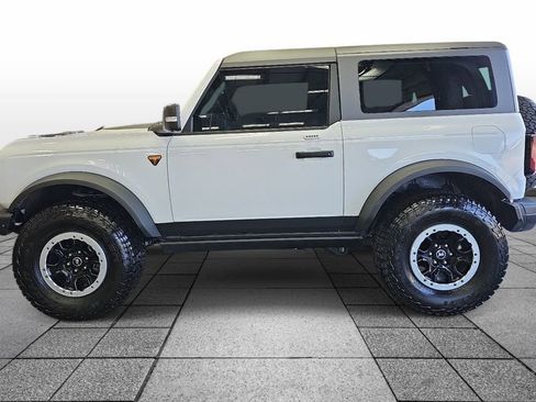 Used 2023 Ford Bronco Badlands image 8