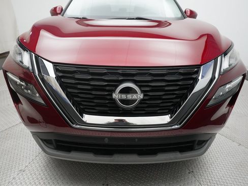 Certified 2023 Nissan Rogue SV w/ SV Premium B Package image 22