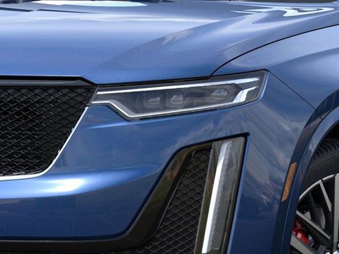 New 2025 Cadillac XT6 Sport w/ Platinum Package image 11