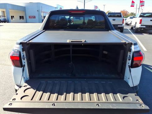 Used 2022 Hyundai Santa Cruz SEL w/ Activity Package image 10