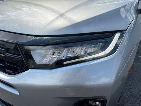 Certified 2025 Honda Odyssey Elite image 9
