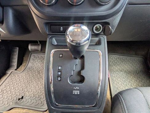 Used 2016 Jeep Patriot Sport w/ Power Value Group FWD image 17