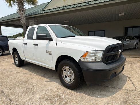 Used 2019 RAM 1500 Tradesman RWD image 2